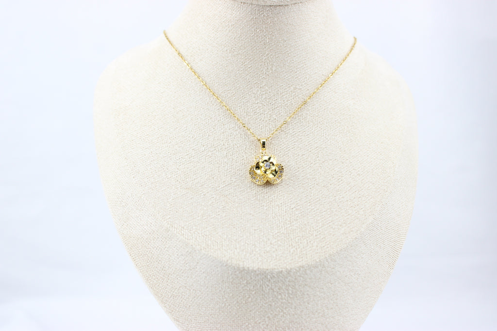 Golden Camellia Spark Necklace