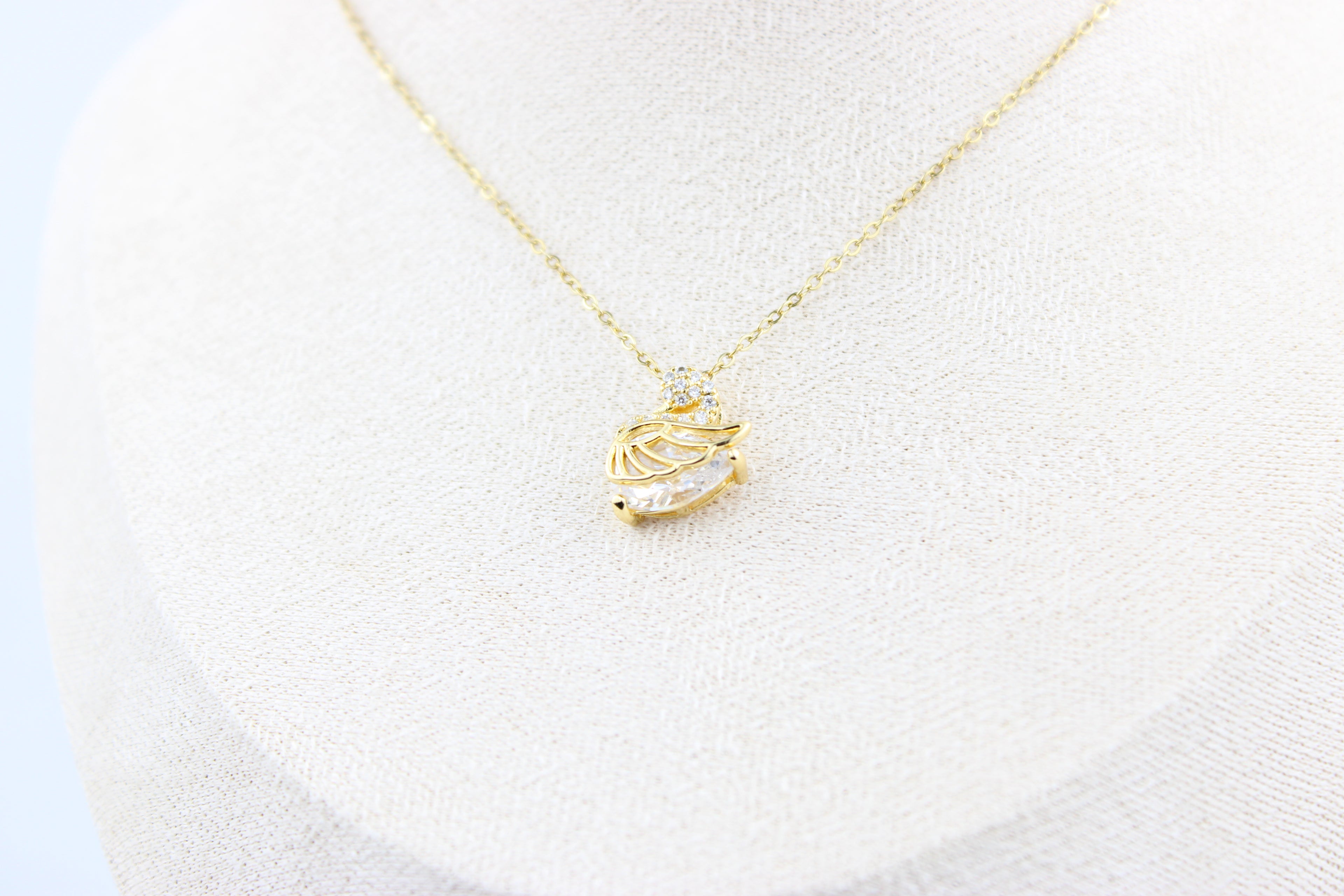 Graceful Swan Necklace