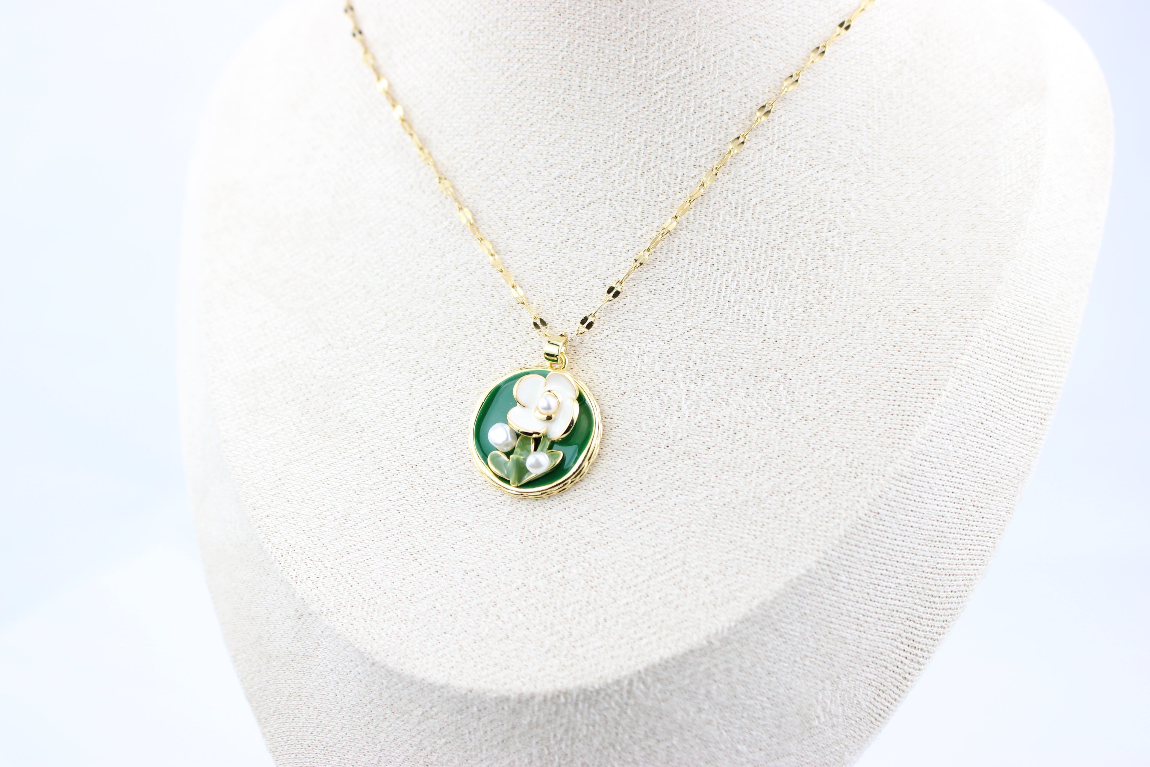 Pearl Garden Bloom Necklace