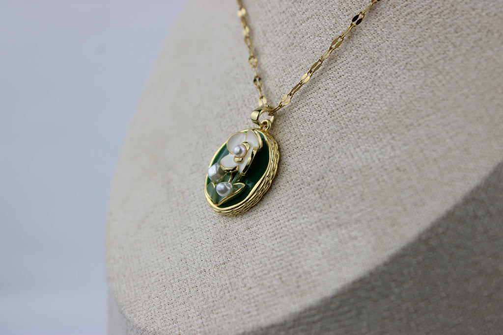 Pearl Garden Bloom Necklace