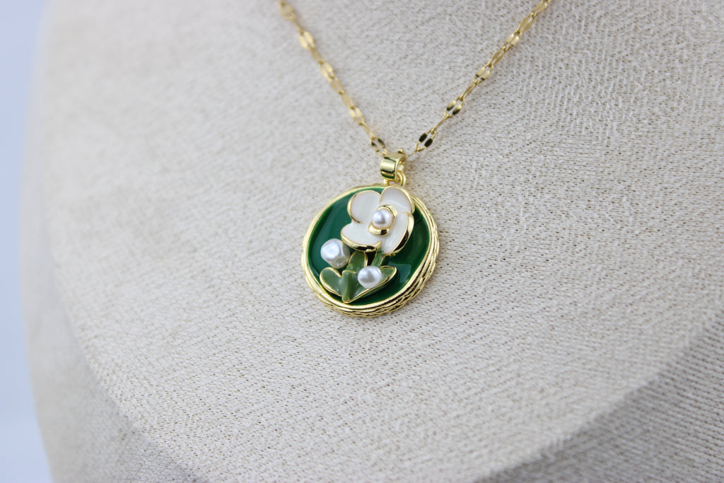 Pearl Garden Bloom Necklace