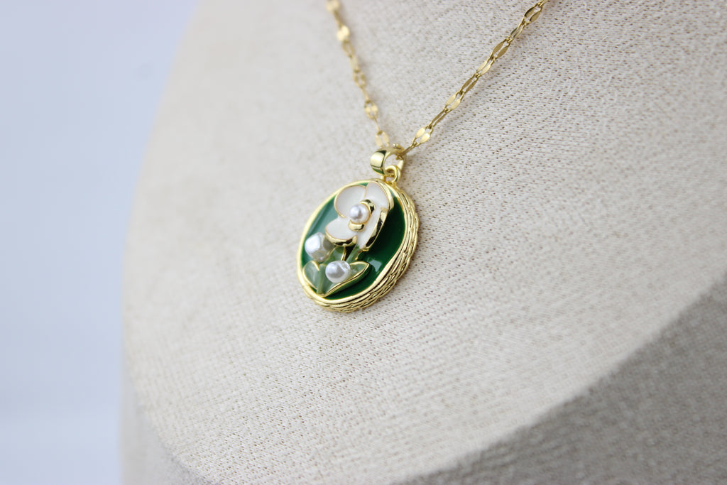 Pearl Garden Bloom Necklace