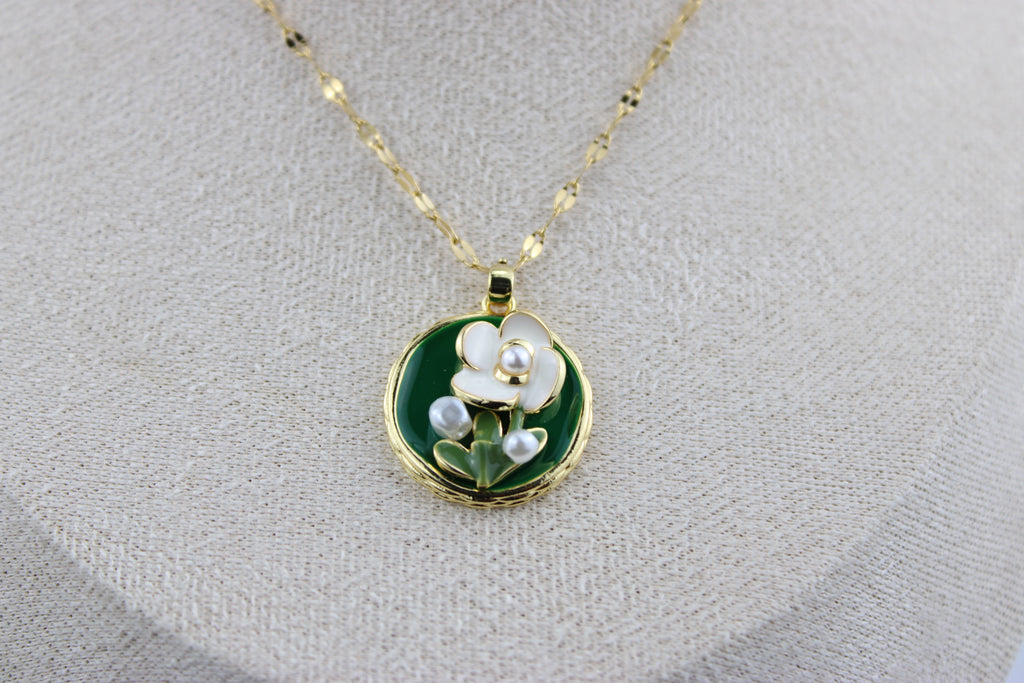 Pearl Garden Bloom Necklace