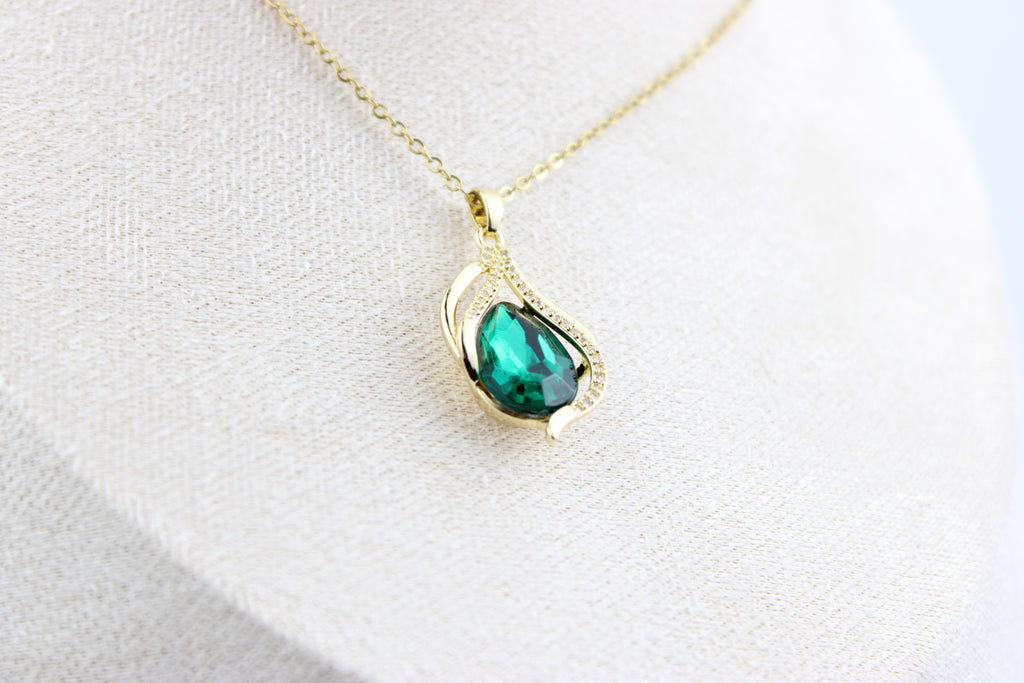 Emerald Elegance Necklace