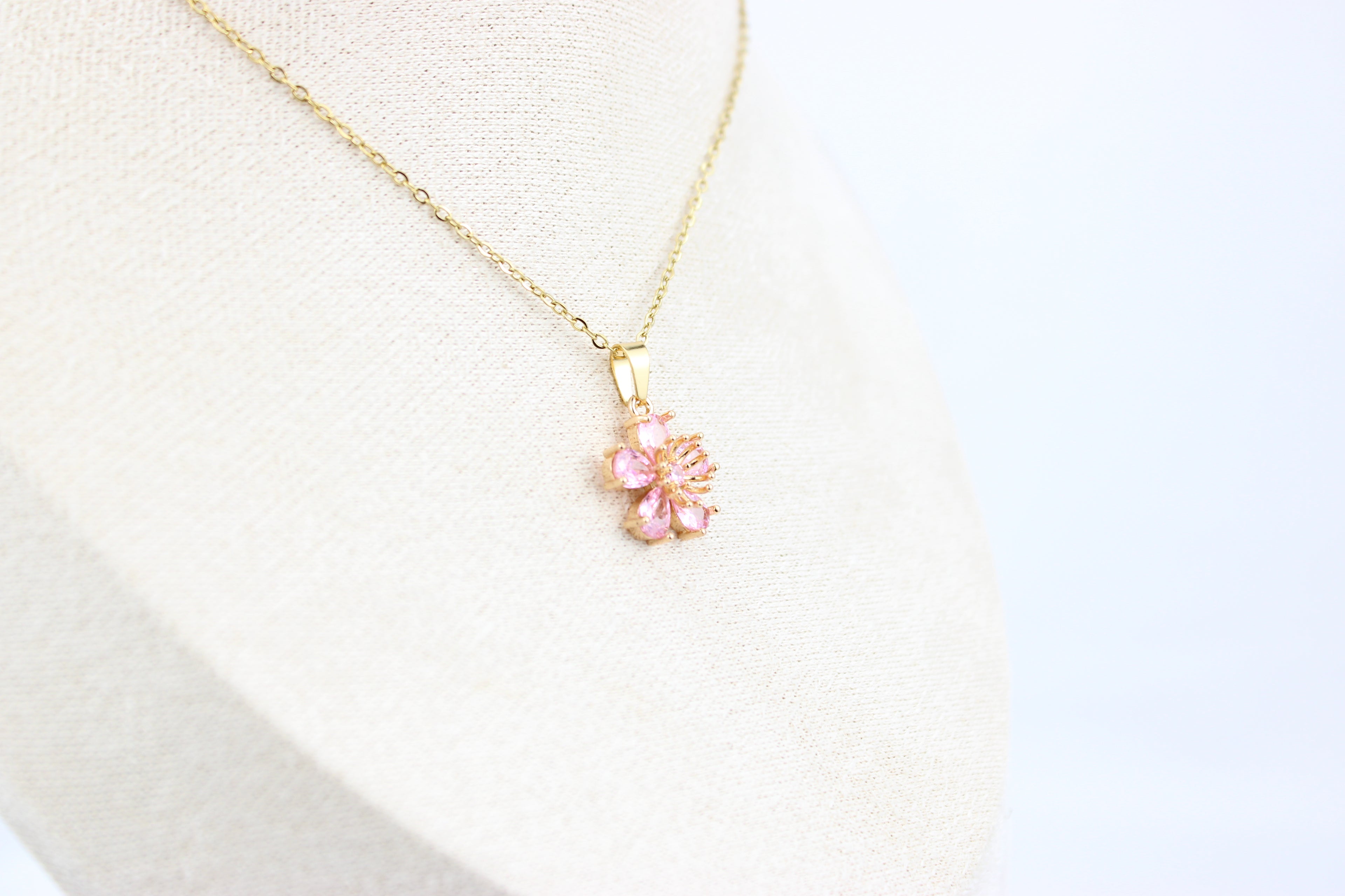 Rosy Bloom Necklace