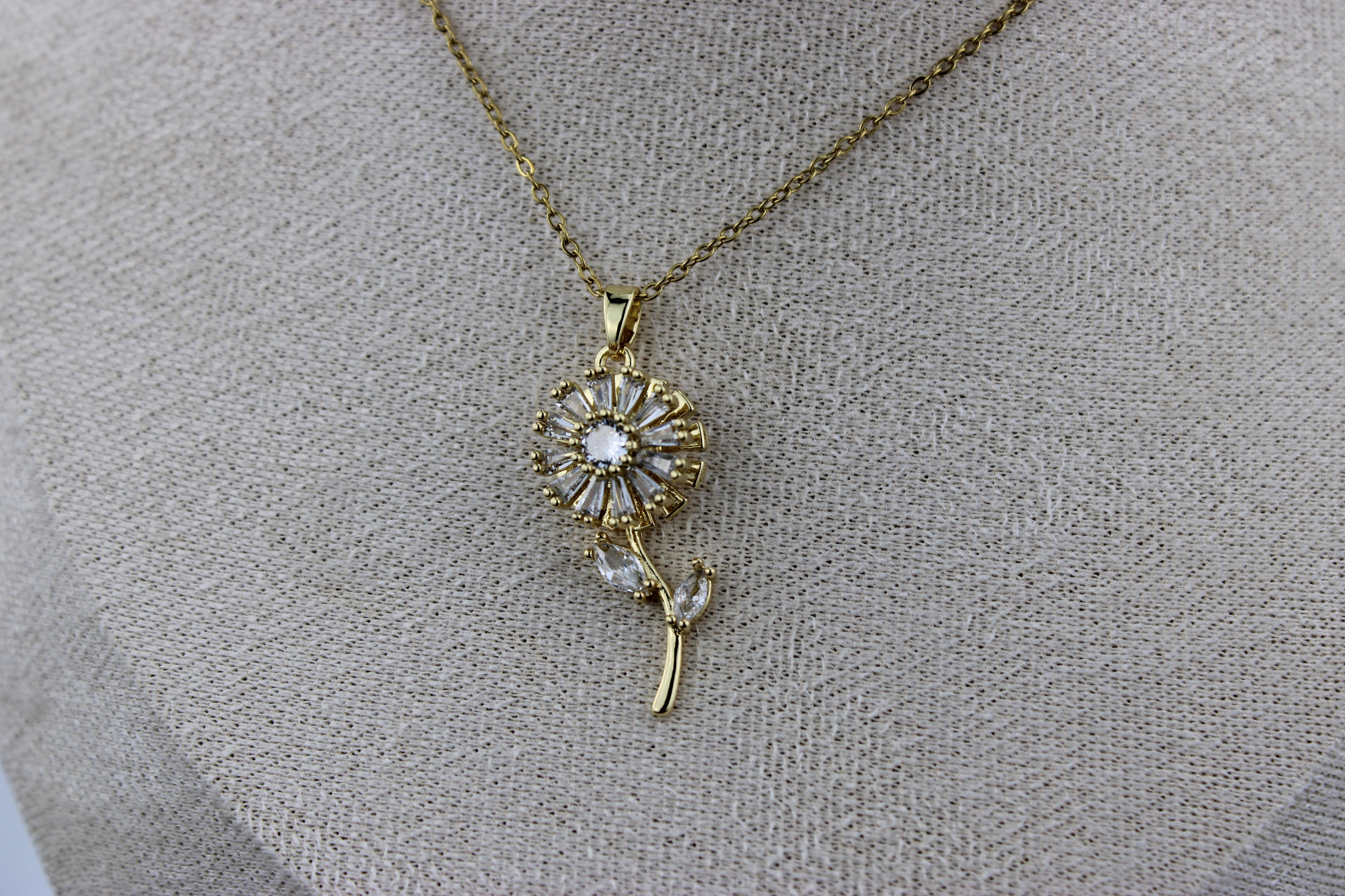 Golden Bloom Radiance Necklace